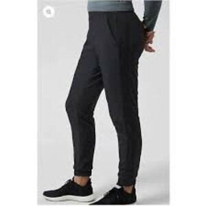 Athleta Textured Brooklyn Jogger Black size 4 Sporty Travel Outdoor
